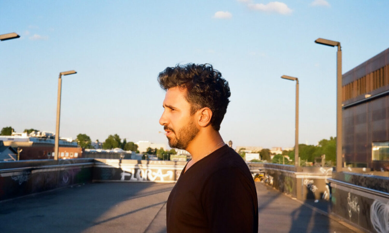 YusufSahilli_Press_byHiroyasuTsuri_low YusufSahilli_Press_byHiroyasuTsuri_low